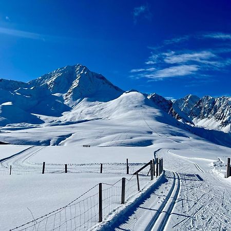 Koflers Ferienwohnungen Oberperfuss Esterno foto