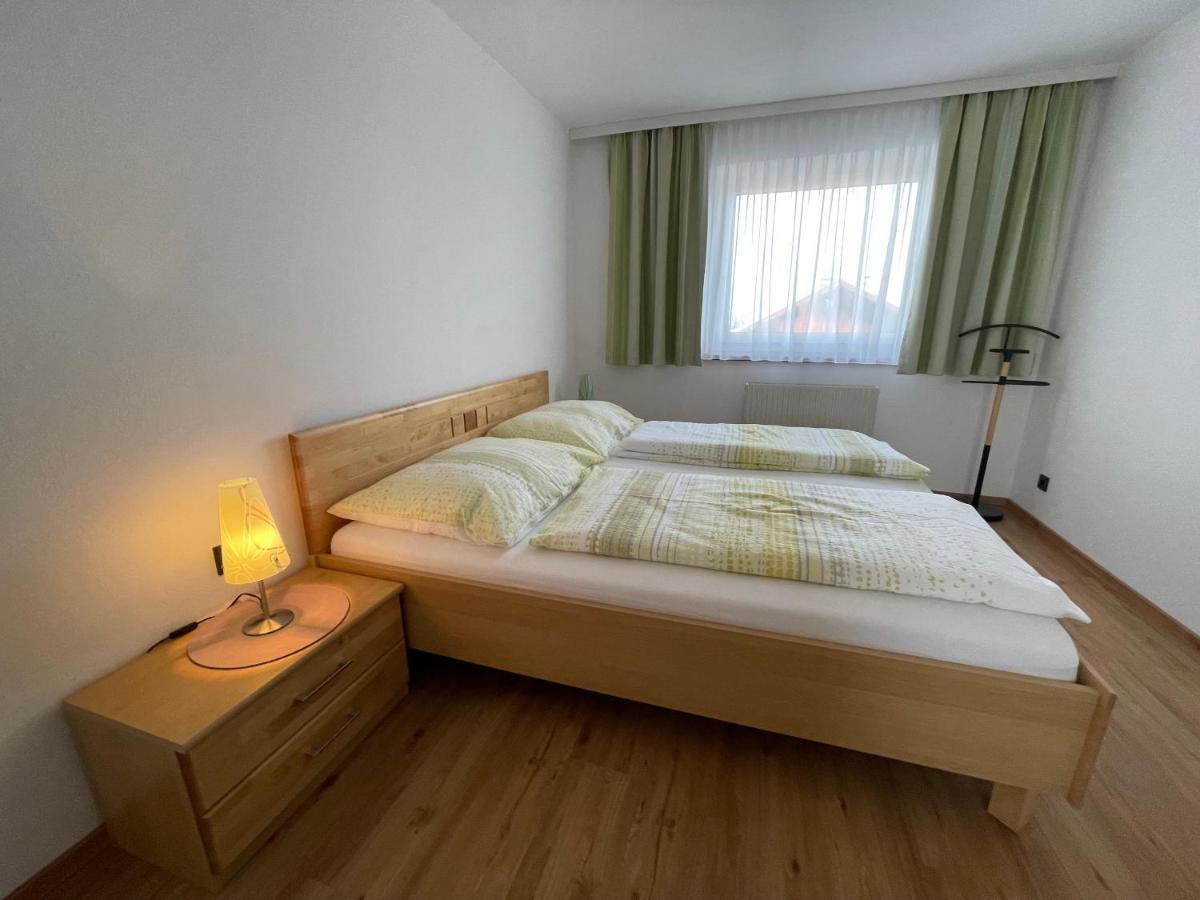 Koflers Ferienwohnungen Oberperfuss Esterno foto