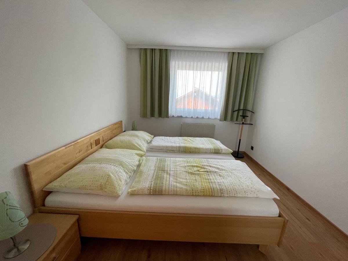 Koflers Ferienwohnungen Oberperfuss Esterno foto