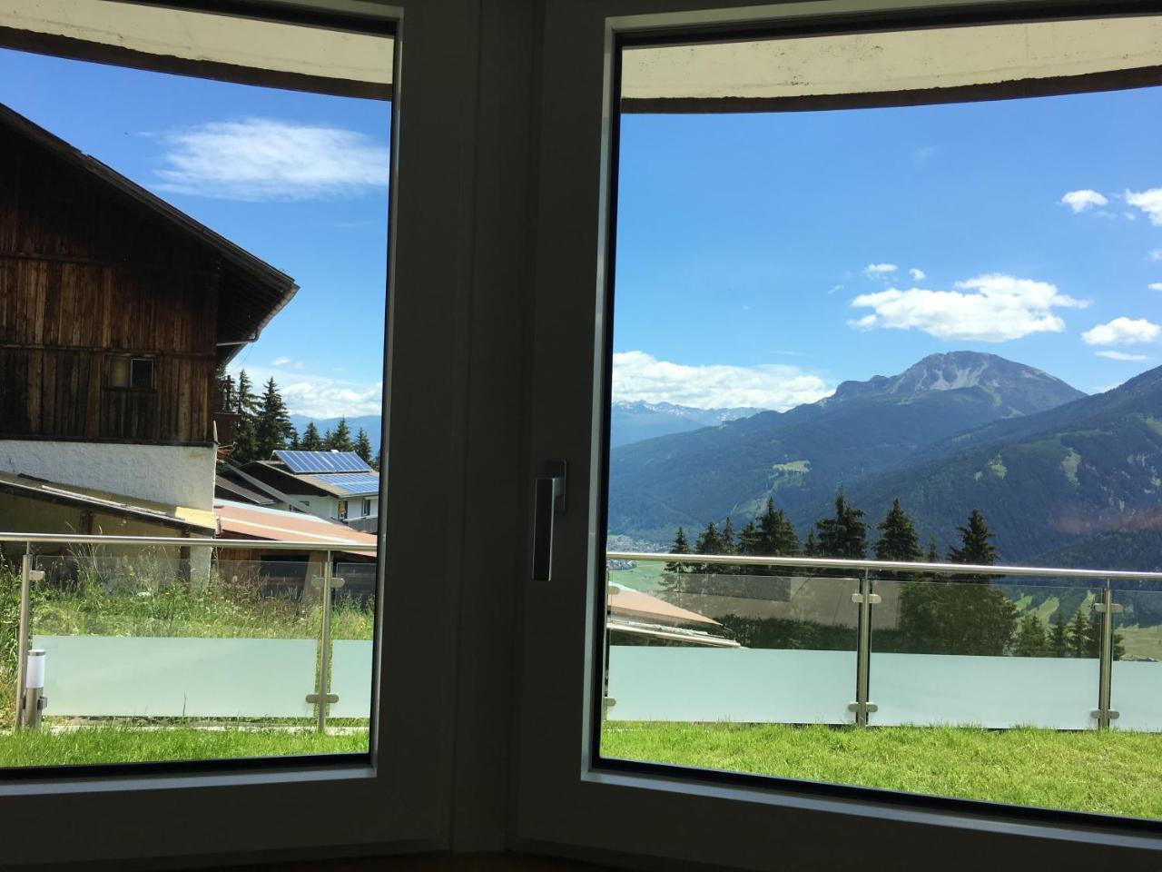 Koflers Ferienwohnungen Oberperfuss Esterno foto